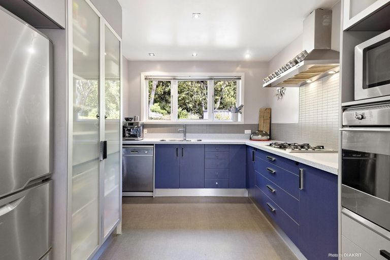 Photo of property in 37 Randwick Road, Northland, Wellington, 6012