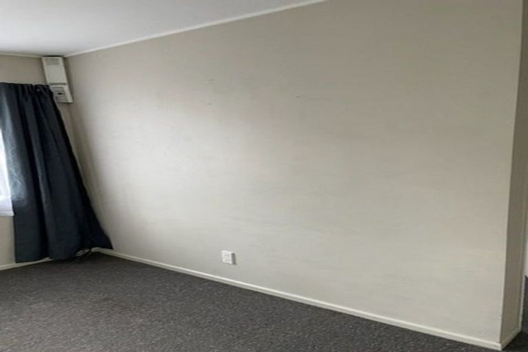 Photo of property in 2/54 Awamutu Grove, Waiwhetu, Lower Hutt, 5010