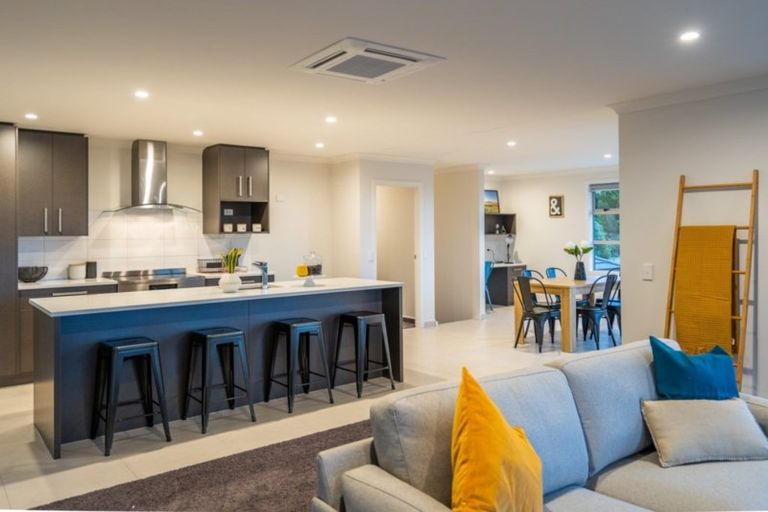 Photo of property in 7 Caterer Lane, Paraparaumu, 5032