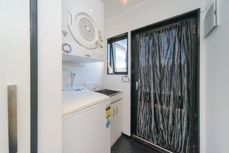 Photo of property in 436a Tremaine Avenue, Takaro, Palmerston North, 4410