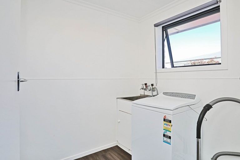 Photo of property in 30 Enniskillen Street, Clifton, Invercargill, 9812