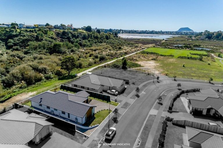 Photo of property in 65 Glenpark Crescent, Bethlehem, Tauranga, 3110