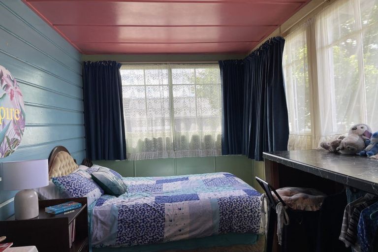 Photo of property in 19 Tavistock Road, Waipukurau, 4200