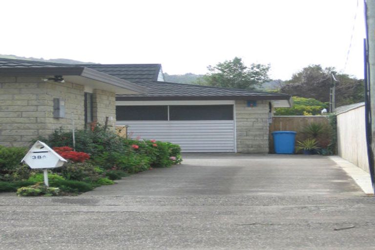 Photo of property in 1/38 Garden Road, Avalon, Lower Hutt, 5011