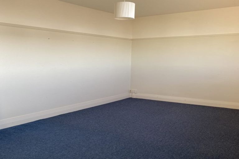 Photo of property in 35 Wharfe Street, South Hill, Oamaru, 9400