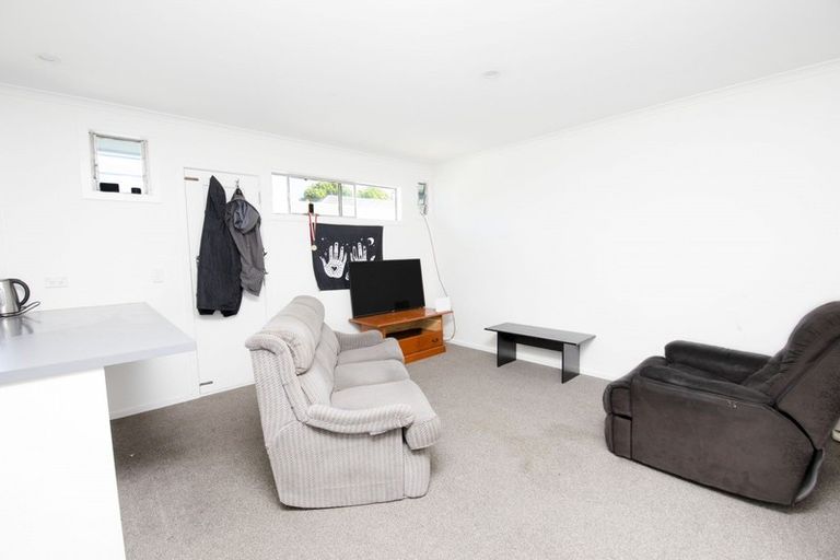 Photo of property in 3/47 Douglas Mclean Avenue, Marewa, Napier, 4110