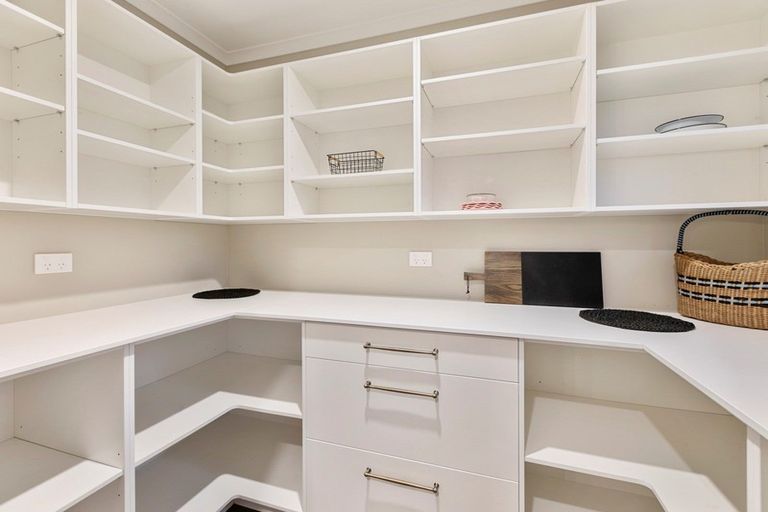 Photo of property in 61 Pyes Pa Road, Pyes Pa, Tauranga, 3112