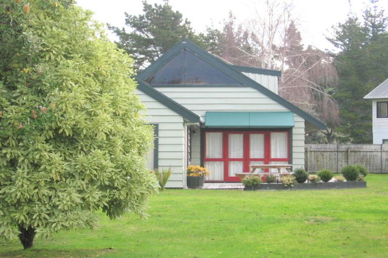 Photo of property in 108 Brook Place, Whangamata, 3620