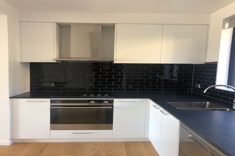 Photo of property in 7/52 High Street, Island Bay, Wellington, 6023