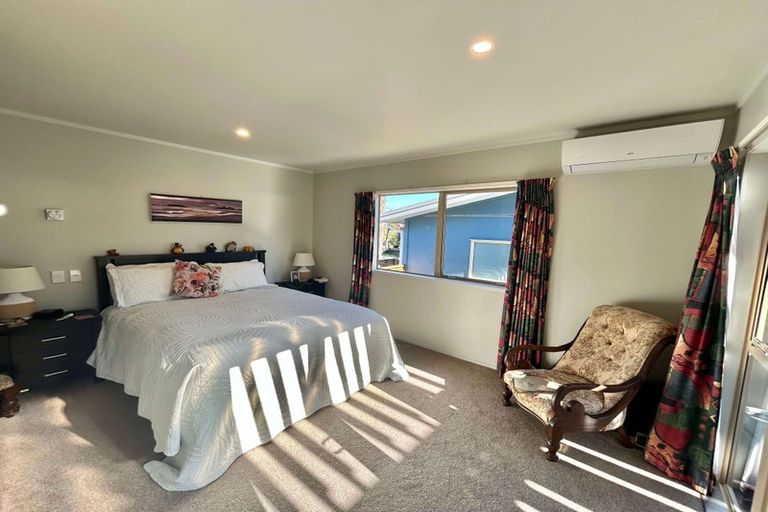 Photo of property in 109 Ocean Beach Road, Tairua, 3508