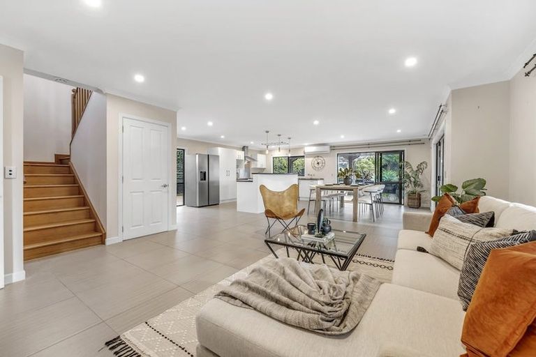 Photo of property in 22 Tui Brae, Beachlands, Auckland, 2018
