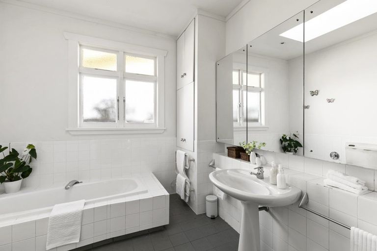 Photo of property in 22 Crescent Road, Epsom, Auckland, 1023