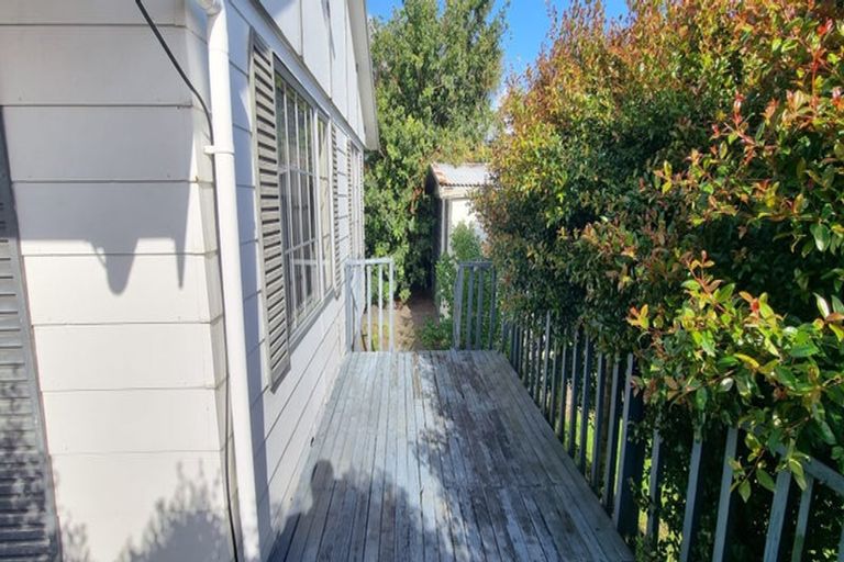 Photo of property in 40 Sikkim Crescent, Clover Park, Auckland, 2019