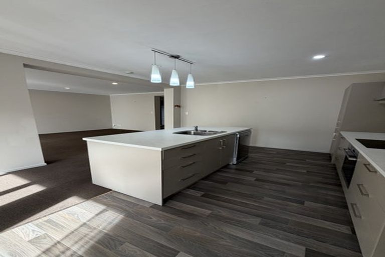 Photo of property in 19 Rochdale Way, Stoke, Nelson, 7011