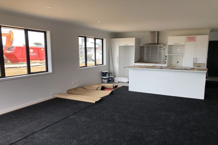 Photo of property in 3 Tawhiti Road, Pukekohe, 2120