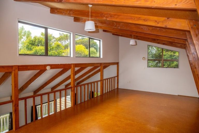 Photo of property in 103 Alcoba Street, Te Kamo, Whangarei, 0112