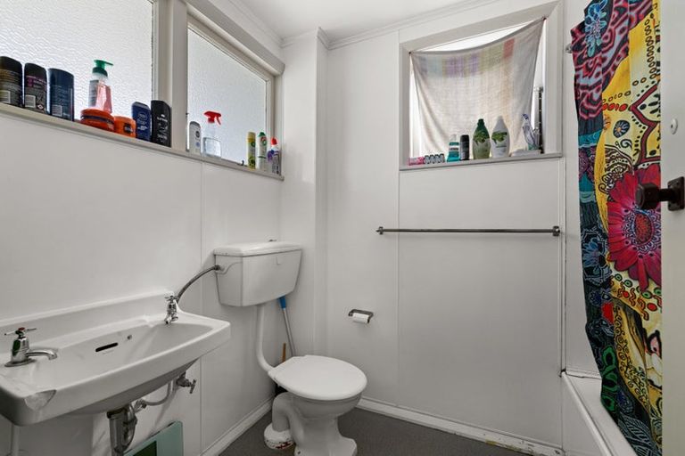 Photo of property in 61a Masefield Avenue, Maraenui, Napier, 4110