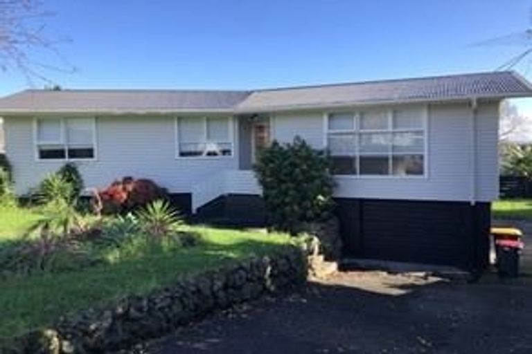 Photo of property in 9 Walden Place, Mangere East, Auckland, 2024