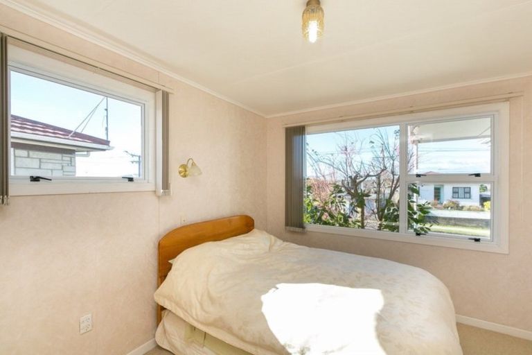 Photo of property in 13 Watene Crescent, Waitara, 4320