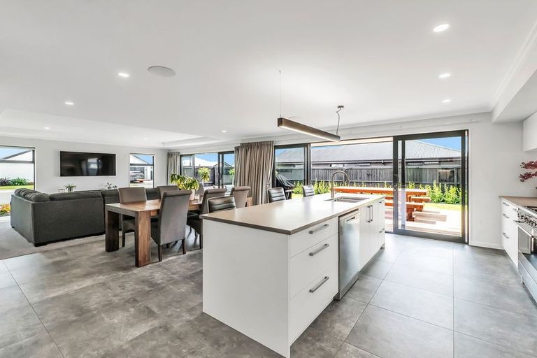 Photo of property in 7 Hawk Close, Rolleston, 7615