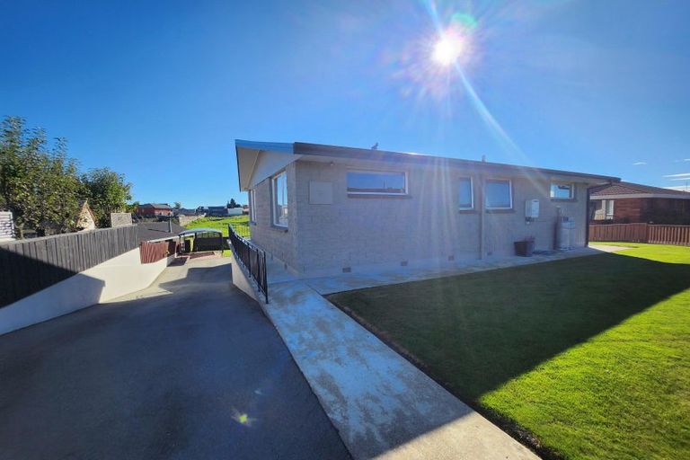 Photo of property in 8 Oakleigh Crescent, Oamaru North, Oamaru, 9400