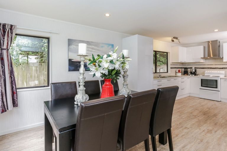 Photo of property in 1/29 Hill Crescent, New Lynn, Auckland, 0600