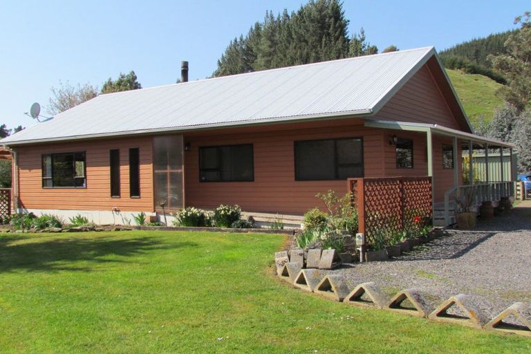 Photo of property in 47 Finlayson Road, Waihola, Milton, 9073