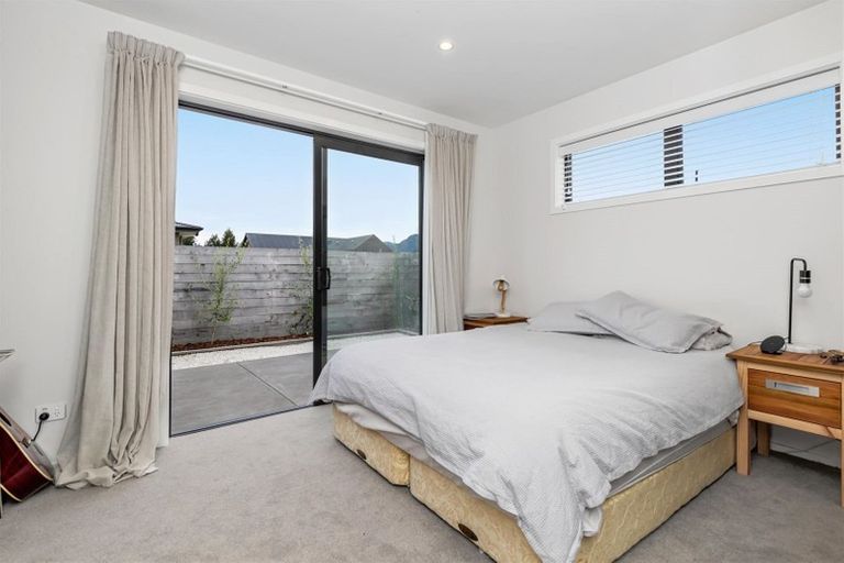 Photo of property in 5 Brewster Crescent, Lake Hawea, Wanaka, 9382