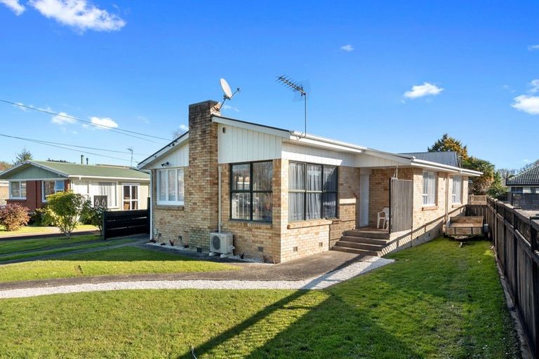 Photo of property in 43 Herbert Road, Queenwood, Hamilton, 3210