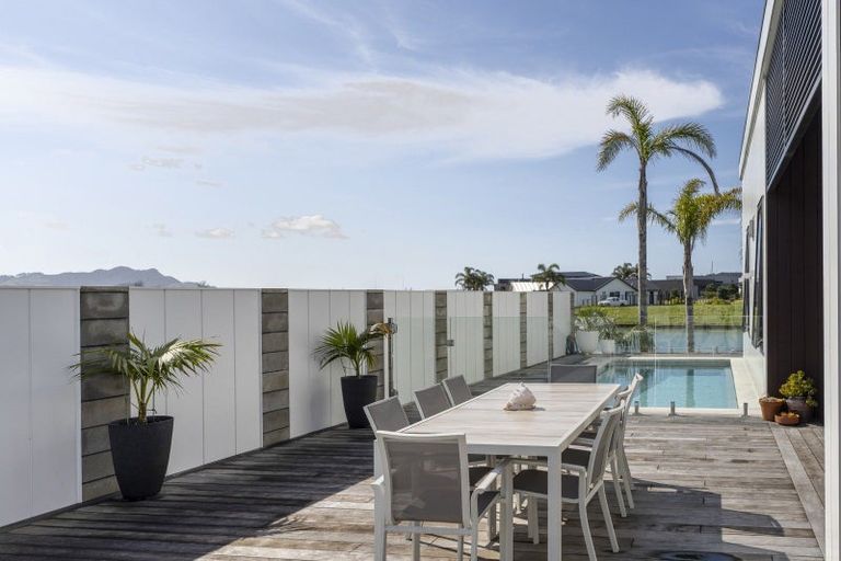 Photo of property in 11 Awatea Drive, Whitianga, 3510