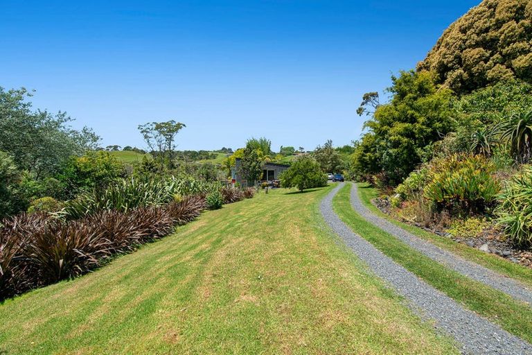 Photo of property in 56a Kaipara Coast Highway, Helensville, Kaukapakapa, 0871