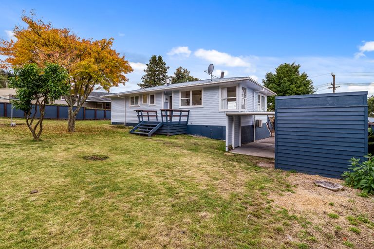 Photo of property in 10 Matuku Street, Selwyn Heights, Rotorua, 3015