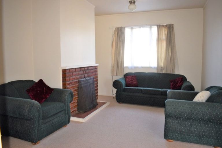 Photo of property in 7 Iti Street, Otaki, 5512