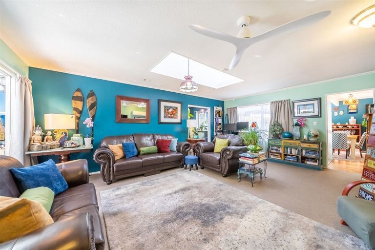 Photo of property in 3 Wyoming Grove, Totara Park, Upper Hutt, 5018