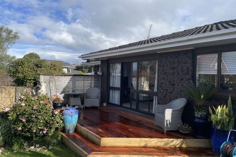 Photo of property in 1/18 Dianne Louise Drive, Half Moon Bay, Auckland, 2012
