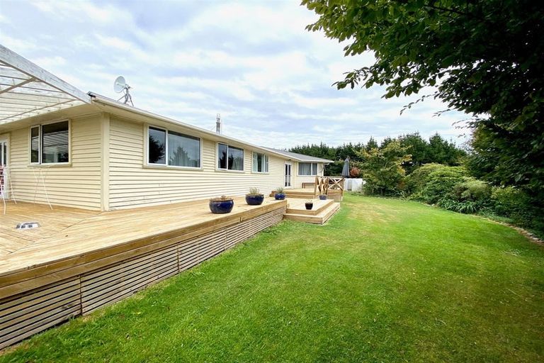 Photo of property in 9 Clifford Street, Clinton, 9534