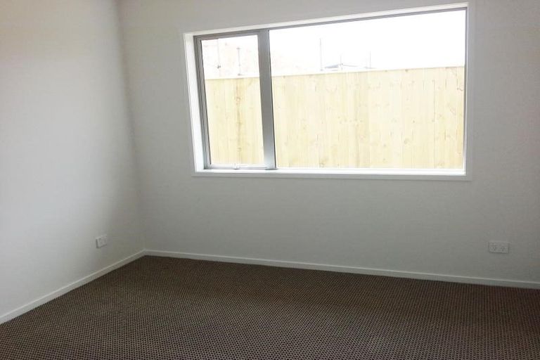 Photo of property in 6 Howe Place, Upper Vogeltown, New Plymouth, 4310