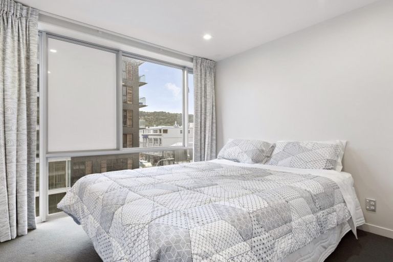 Photo of property in Monument Apartments, 3i/245 Wakefield Street, Te Aro, Wellington, 6011