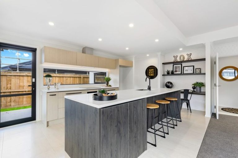 Photo of property in 4 Roys Street, Marshland, Christchurch, 8083