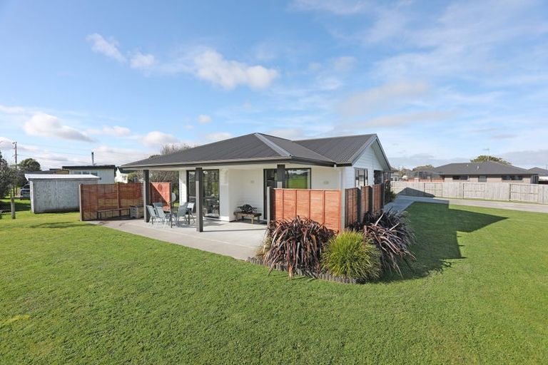 Photo of property in 6 George Street, Bulls, 4818