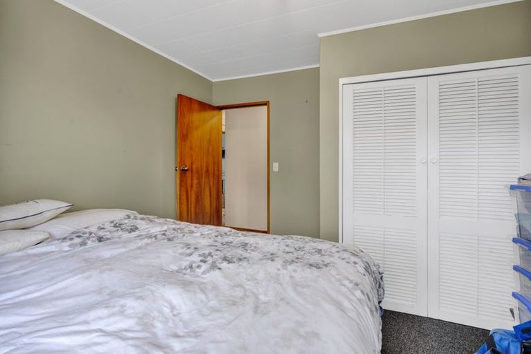 Photo of property in 17 Weld Street, Normanby, Hawera, 4614
