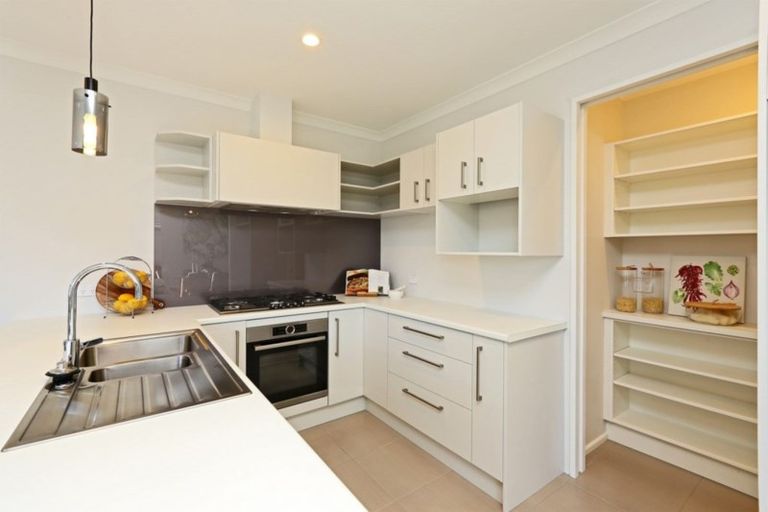 Photo of property in 18 Pelorus Avenue, Poraiti, Napier, 4112