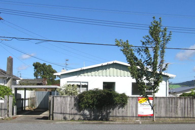 Photo of property in 2/8 John Street, Trentham, Upper Hutt, 5018