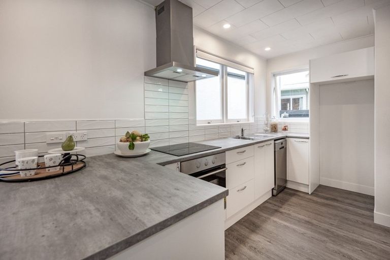 Photo of property in 10/416 Hapia Street, Camberley, Hastings, 4120