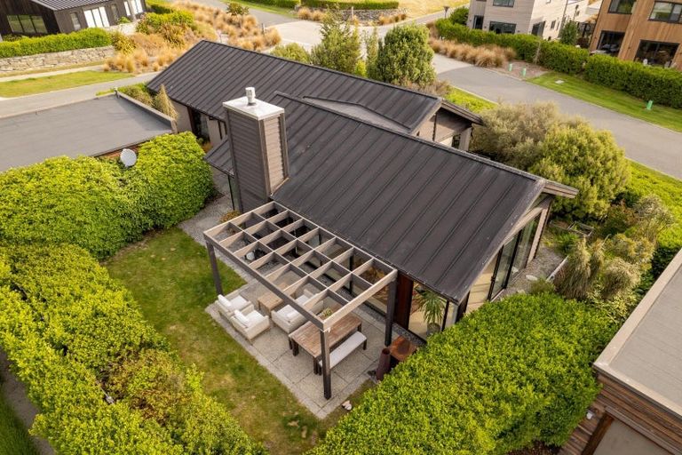 Photo of property in 34 Rannoch Drive, Jacks Point, Queenstown, 9371