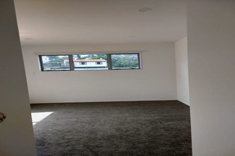 Photo of property in 4 Han Court, Glen Eden, Auckland, 0602