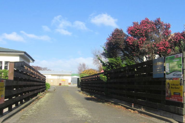 Photo of property in 3b Athena Grove, Highbury, Palmerston North, 4412