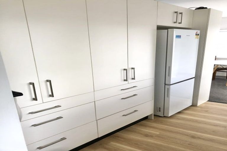 Photo of property in 1/14 Costar Place, Wiri, Auckland, 2104