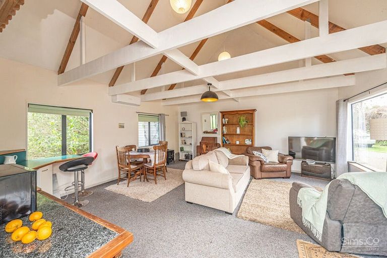 Photo of property in 1022 No 2 Line, Fordell, Whanganui, 4572