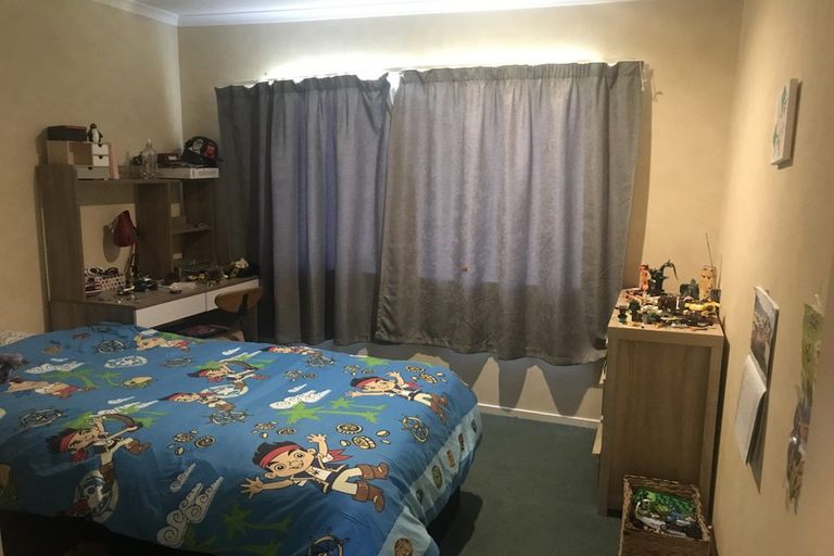 Photo of property in 26 Cairns Crescent, Rototuna, Hamilton, 3210